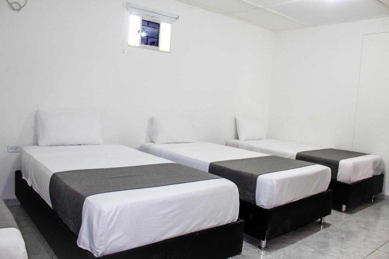 Hotel Poblado Suite Barranquilla  Kültér fotó